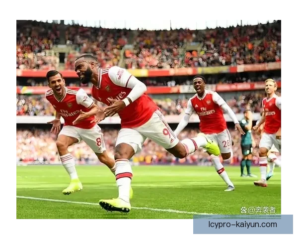 英超巅峰对决即将来袭，球队状态受关注持续提升