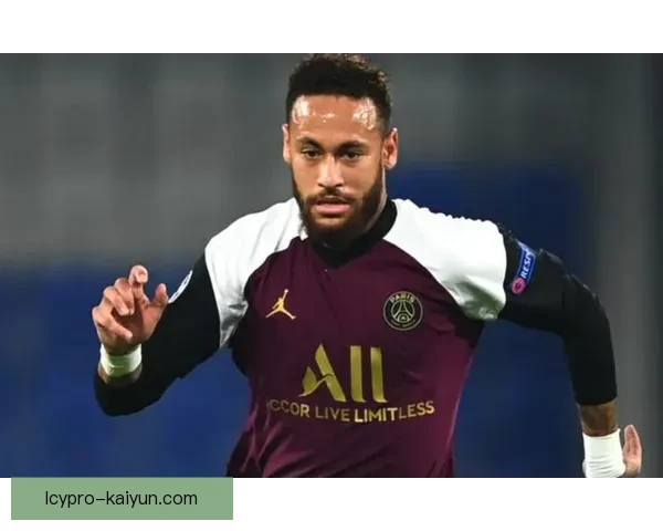 意大利转会市场持续升温，各大俱乐部积极布局新赛季阵容调整